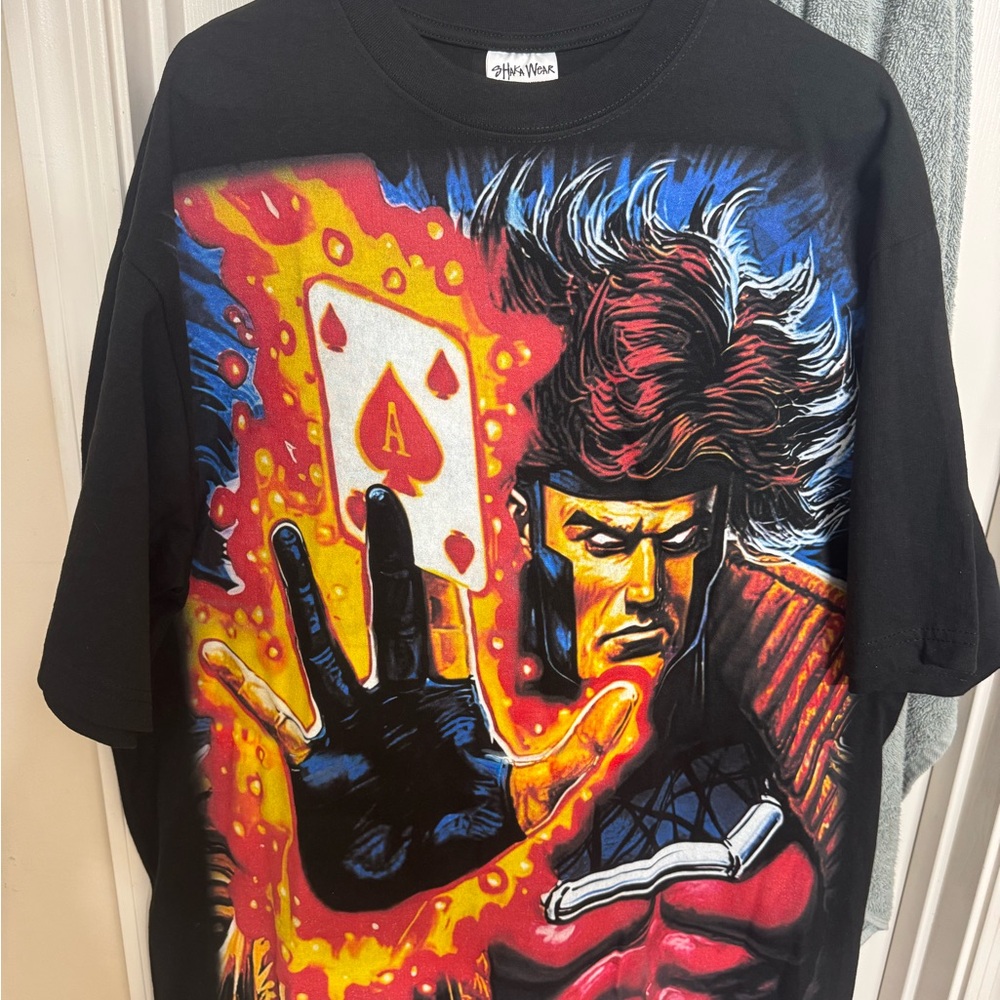 Vintage classic Marvel print. X-Men jumbo print Gambit Graphic Black T-Shirt.